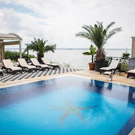Almar Lake View Boutique H Adults Only Mamaia Luaran gambar