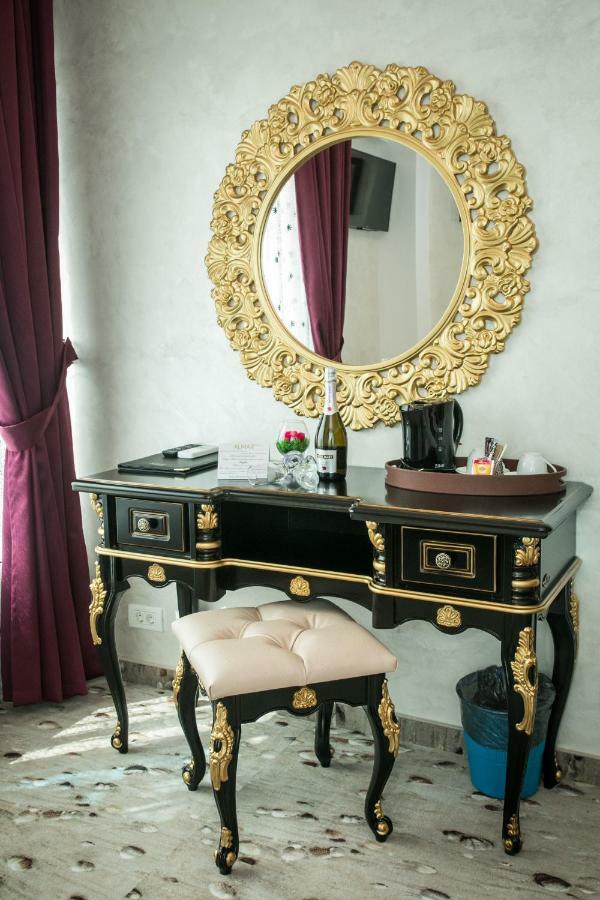 Almar Lake View Boutique H Adults Only Mamaia Luaran gambar