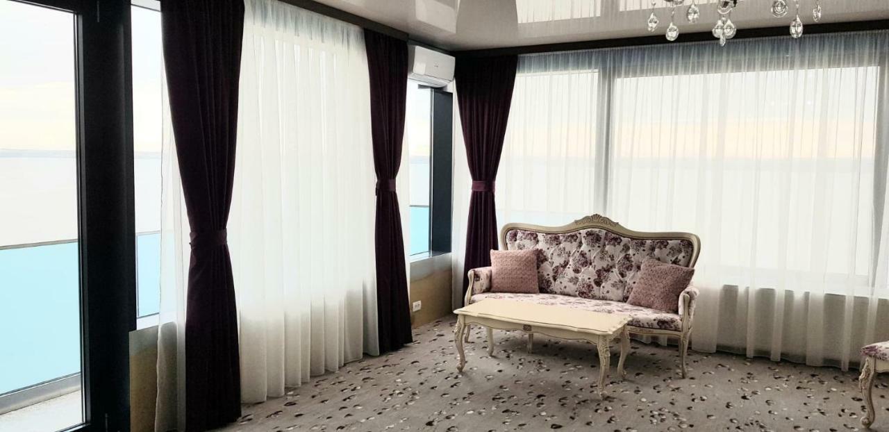 Almar Lake View Boutique H Adults Only Mamaia Luaran gambar