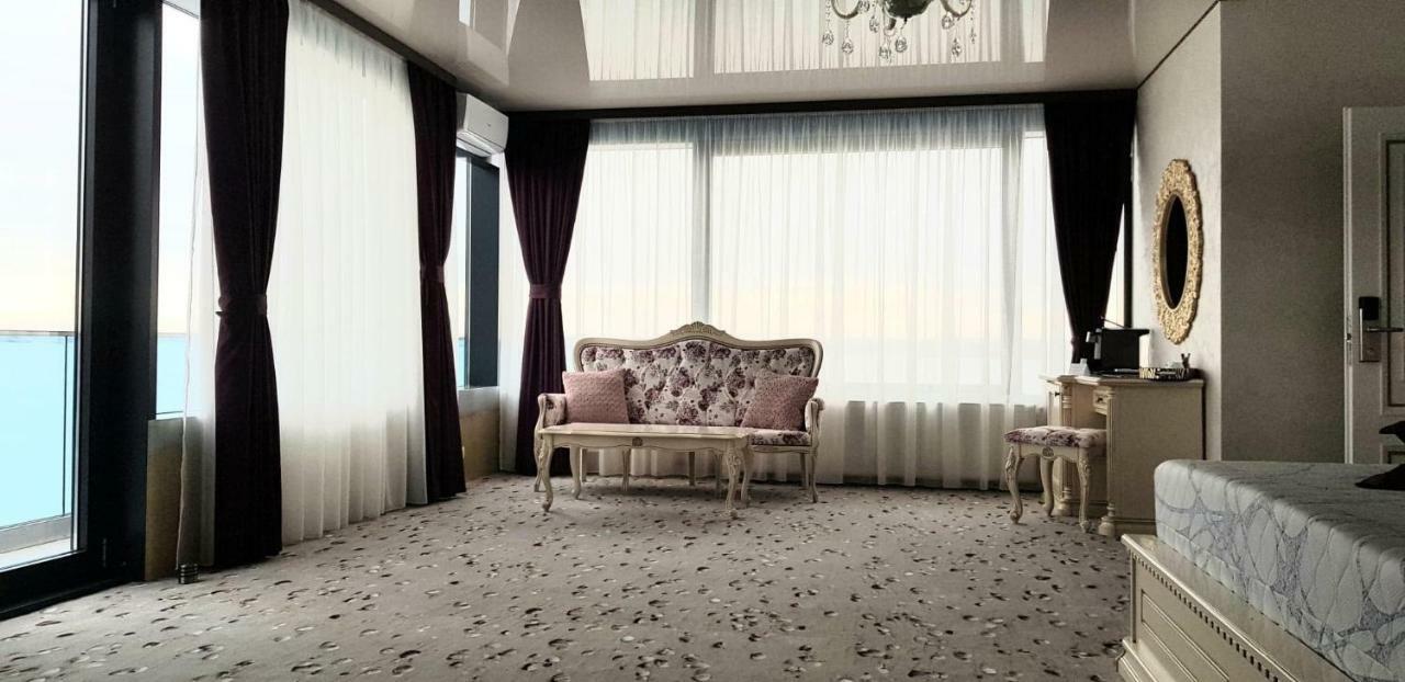 Almar Lake View Boutique H Adults Only Mamaia Luaran gambar